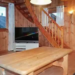 4 Person In Nyaraló Mandalen