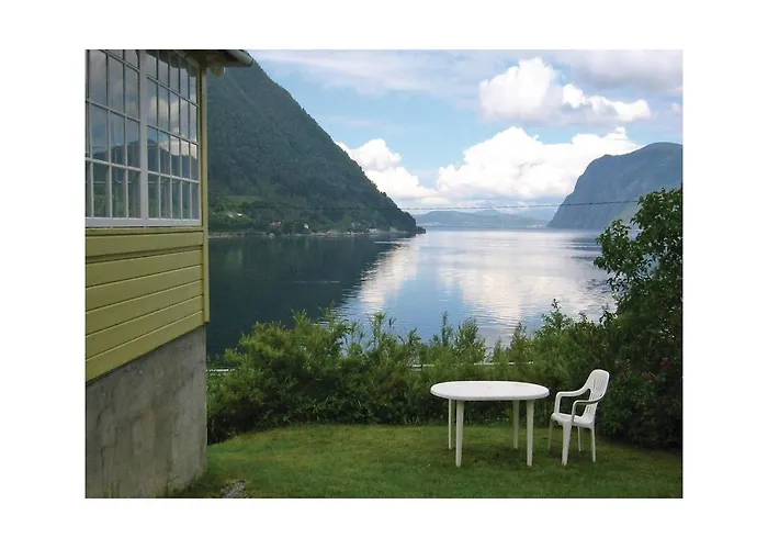 بيت للعطل 4 Person In Mandalen