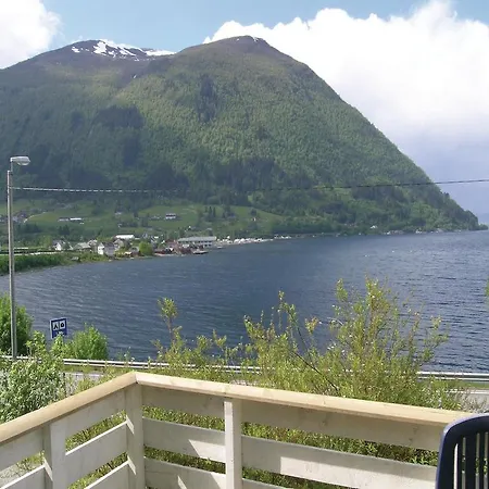 4 Person In * Mandalen